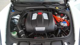 Porsche Panamera S E-hybrid - galeria redakcyjna - maska otwarta