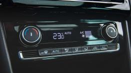 Volkswagen Polo GTI - pod prąd - ekran systemu multimedialnego