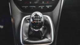 Ford Kuga 2.0 TDCi 150 KM (MT) - galeria redakcyjna - widok ogólny wnętrza z przodu