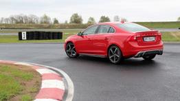 Volvo S60 II Facelifting 2.0 T6 Drive-E 306 KM - galeria redakcyjna - widok z tyłu