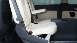 Mercedes Viano Facelifting 3.0 CDI - galeria redakcyjna - tylne fotele