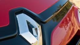 Renault Twingo II Hatchback 3d Facelifting 1.2 16V 75KM - galeria redakcyjna - logo