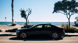 Volvo S60 III - galeria redakcyjna - lewy bok