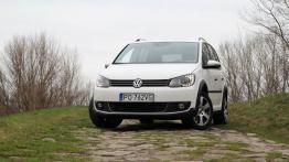 Volkswagen Cross Touran 2.0 TDI 177KM - galeria redakcyjna - widok z przodu