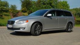 Volvo V70 III Facelifting 2.0 D4 - galeria redakcyjna - lewy bok