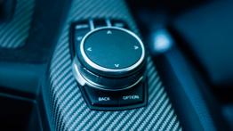 BMW M2 370 KM - galeria redakcyjna - widok ogólny wnętrza z przodu