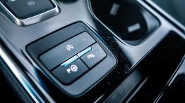 Ford Edge 2.0 EcoBlue Bi-Turbo 238 KM - galeria redakcyjna - inny element wn?trza z przodu