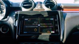 Suzuki Swift Sport 1.4 Boosterjet 140 KM - galeria redakcyjna - inny element panelu przedniego