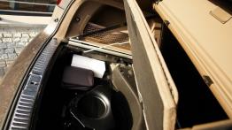 Porsche Cayenne III SUV 3.0 Diesel 245KM - galeria redakcyjna - bagażnik, akcesoria