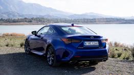 Lexus RC 300h - galeria redakcyjna - widok z tyłu