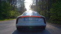 Volkswagen XL1 0.8 TDI Hybrid 69KM - galeria redakcyjna - widok z tyłu
