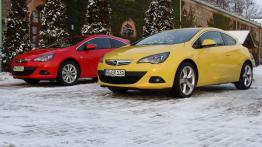 Opel Astra J GTC - galeria redakcyjna - inne zdjęcie