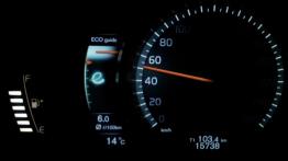 Volvo V40 II Hatchback 1.6 T3 150KM - galeria redakcyjna - komputer pokładowy