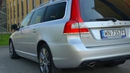 Volvo V70 III Facelifting 2.0 D4 - galeria redakcyjna - tył - inne ujęcie