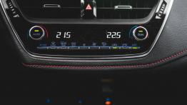 Toyota Corolla Hatchback 1.2 Turbo -D-4T 116 KM - galeria redakcyjna - pe³ny panel przedni