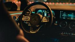 Mercedes CLA 220 - galeria redakcyjna - widok ogólny wn?trza z przodu