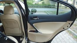 Lexus IS 220d - drzwi tylne prawe od wewnątrz