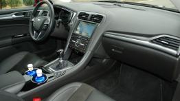 Ford Mondeo V - galeria redakcyjna - pełny panel przedni