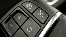 Volvo V60 Kombi 2.0 D3 163KM - galeria redakcyjna - sterowanie w kierownicy