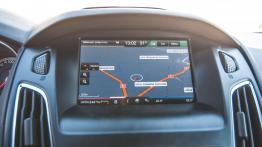 Ford Focus ST FL - galeria redakcyjna - ekran systemu multimedialnego