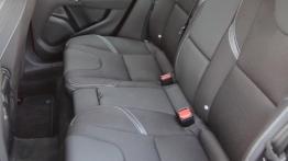 Volvo V40 1.6 T3 150KM - galeria redakcyjna - tylna kanapa