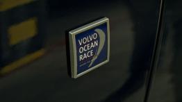 Volvo V60 Kombi 2.0 D3 163KM - galeria redakcyjna - emblemat boczny