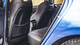 Kia ProCeed GT 1.6 T-GDI 204 KM - galeria redakcyjna - tylna kanapa