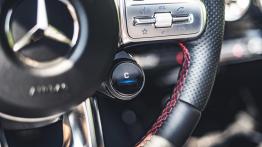 Mercedes A35 AMG - galeria redakcyjna - inny element panelu przedniego