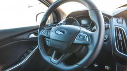 Ford Focus ST FL - galeria redakcyjna - kierownica
