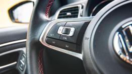 Volkswagen Polo GTI - pod prąd - sterowanie w kierownicy