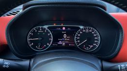 Nissan Juke 1.0 DIG-T 117 KM - galeria redakcyjna - inny element panelu przedniego