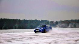 Skoda Octavia RS - lotnisko - galeria redakcyjna - widok z przodu