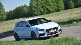 Hyundai i30 N Performance – galeria redakcyjna - widok z przodu