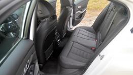 BMW Seria 3 2.0 320d 190 KM - galeria redakcyjna - widok ogólny wn?trza