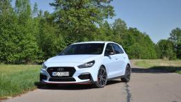 Hyundai i30 N Performance – galeria redakcyjna - widok z przodu