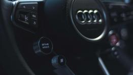 Audi R8 V10 Plus - galeria redakcyjna - kierownica