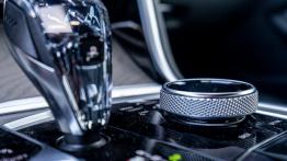 BMW M850i 530 KM - galeria redakcyjna - widok ogólny wnętrza z przodu