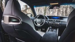 Lexus GS F - galeria redakcyjna - widok ogólny wn?trza z przodu