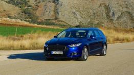 Ford Mondeo V - galeria redakcyjna - widok z przodu