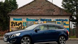 Volvo V60 Kombi 2.0 D3 163KM - galeria redakcyjna - lewy bok