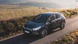 DS4 1955 1.2 PureTech 131 KM - galeria redakcyjna - widok z przodu