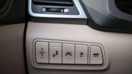 Hyundai Tucson 1.6 T-GDI 177 KM - galeria redakcyjna - panel sterowania pod kierownicą