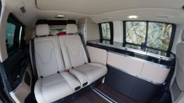 Mercedes Marco Polo - galeria redakcyjna - tylna kanapa