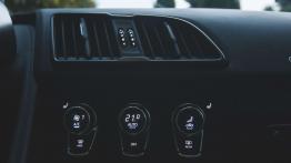 Audi R8 V10 Plus - galeria redakcyjna - konsola środkowa