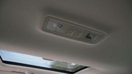 Skoda Superb III Sedan - galeria redakcyjna - oświetlenie w podsufitce z tyłu