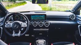 Mercedes A35 AMG - galeria redakcyjna - inny element panelu przedniego