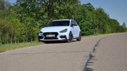 Hyundai i30 N Performance – galeria redakcyjna - widok z przodu