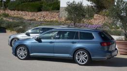 Volkswagen Passat B8 w Sardynii - galeria redakcyjna - lewy bok