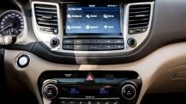Hyundai Tucson 1.6 T-GDI 177 KM - galeria redakcyjna - ekran systemu multimedialnego