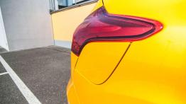 Ford Focus ST FL - galeria redakcyjna - prawy tylny reflektor - wyłączony